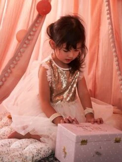 Déguisement De Princesse Avec Voile Et Couronne Rose - Vertbaudet -Jouets et Rêves Soldes 2025 deguisement de princesse avec voile et couronne 4