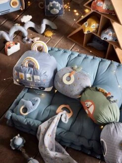 Doudou En Gaze De Coton + Hochet Bois EN VOITURE SIMON Multicolore - Vertbaudet 11 Doudou En Gaze De Coton + Hochet Bois EN VOITURE SIMON Multicolore - Vertbaudet -Jouets et Rêves Soldes 2025 doudou en gaze de coton hochet bois en voiture simon 3