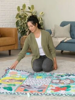 Tapis Géant Découverte Des Sens - INFANTINO Multicolore - Infantino 7 Tapis Géant Découverte Des Sens - INFANTINO Multicolore - Infantino -Jouets et Rêves Soldes 2025 tapis geant decouverte des sens infantino 1