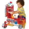 Tut Tut Copains - Super Camion/caserne De Pompiers VTECH Rouge - Toutes Les Marques 1 Tut Tut Copains - Super Camion/caserne De Pompiers VTECH Rouge - Toutes Les Marques -Jouets et Rêves Soldes 2025 tut tut copains super camioncaserne de pompiers vtech